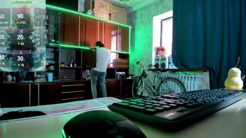 Ella online show from January 2025 07:24:02 AM