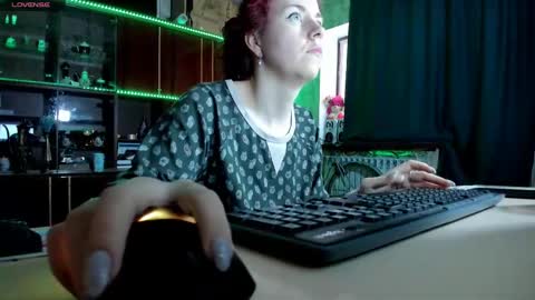 Ella online show from March 2025 06:26:02 AM