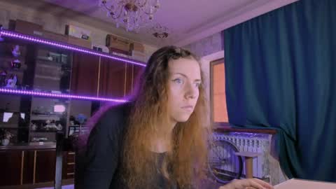 Ella online show from May 2026 06:54:02 AM