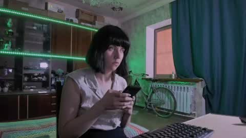 Ella online show from June 2026 07:24:01 AM
