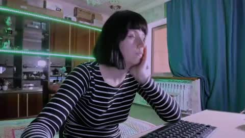 Ella online show from July 2026 07:33:02 AM