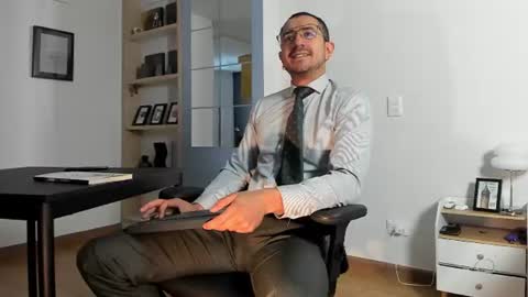 pablo rincon95 online show from July 2026 12:22:02 PM
