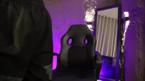 Snapshot of pablo_russoo chatting on February 2026 12:40:01 AM pablo online show from February 2026 12:40:01 AM