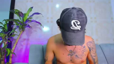 pablo_veleez online show from July 2026 05:01:01 AM