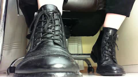 Pablo Meness online show from February 2025 11:19:02 PM