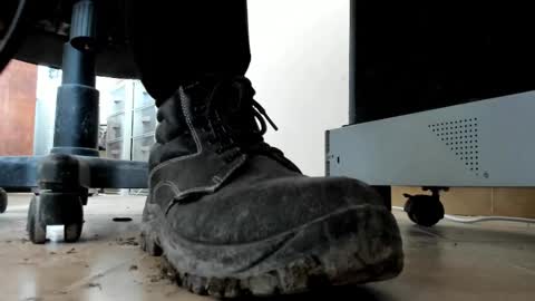 Pablo Meness online show from February 2026 01:09:02 PM