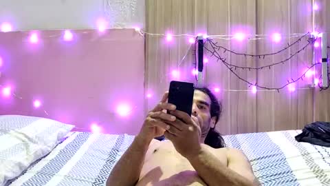 pablouyu online show from January 2025 07:40:01 PM