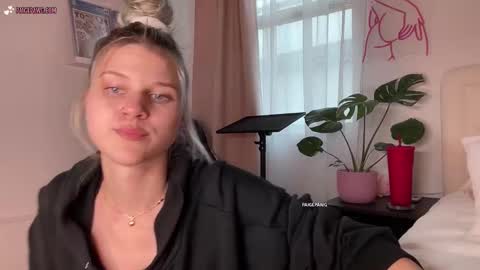 PaigePawg online show from February 2026 03:10:01 PM