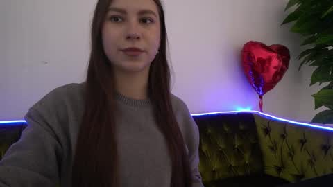 Paige online show from February 2025 06:44:02 AM