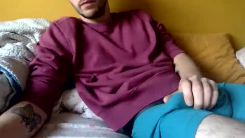 Snapshot of paintdude424 chatting on December 2024 06:42:02 PM paintdude424 online show from December 2024 06:42:02 PM