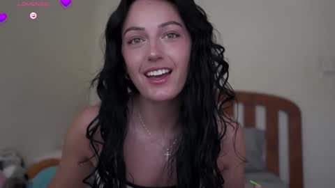 Holly  online show from January 2026 10:59:01 PM