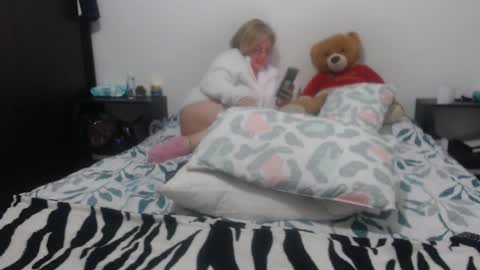 paloma online show from January 2025 04:16:02 AM