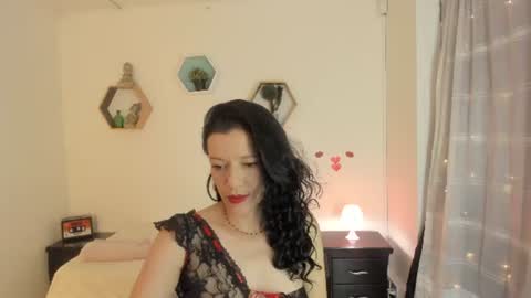 Paloma  online show from June 2026 08:41:02 PM