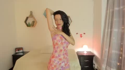 Paloma  online show from June 2026 09:30:01 PM