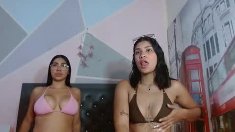 Snapshot of pamela_adlon chatting on February 2026 12:37:02 PM pamela_adlon online show from February 2026 12:37:02 PM