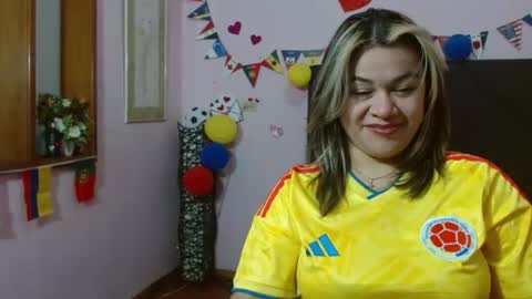 pamela_echeverria online show from June 2026 12:22:01 PM