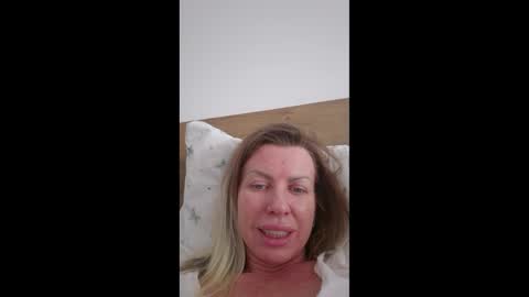 PAMEL ISSY online show from February 2026 01:51:02 PM