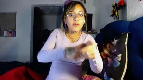 Snapshot of pamela_latorre chatting on February 2026 04:22:01 AM Pamela online show from February 2026 04:22:01 AM