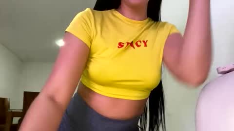 Snapshot of pamela_milleer chatting on April 2026 04:20:02 AM pamela_milleer online show from April 2026 04:20:02 AM