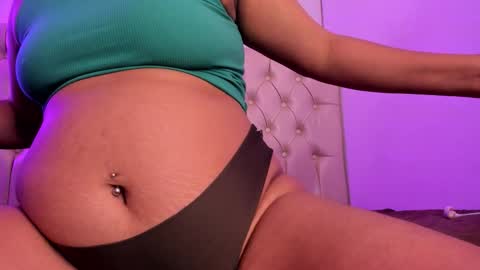 Pamela online show from November 2025 07:58:02 PM