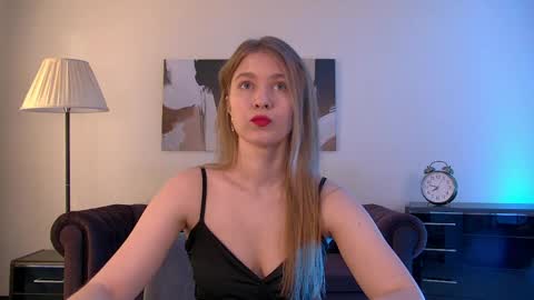 Pamela Blair online show from May 2026 03:41:01 PM