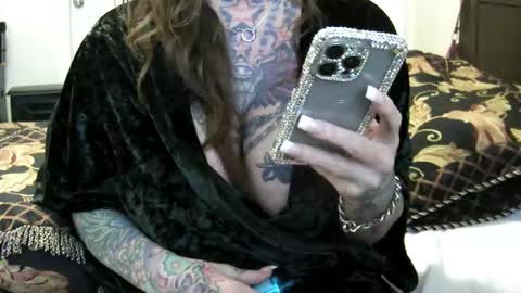 PAMELA GUNNS online show from February 2025 07:59:02 PM