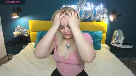 Snapshot of pamelalloyd chatting on February 2025 01:15:01 AM Pamella online show from February 2025 01:15:01 AM