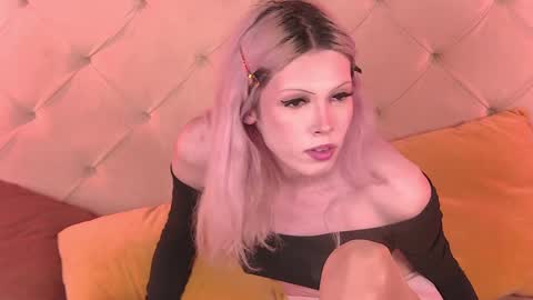 Pamelamy online show from January 2025 05:01:01 PM