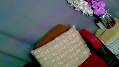 Snapshot of pamelatemptress chatting on February 2026 05:54:01 PM i babe online show from February 2026 05:54:01 PM