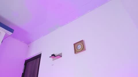 Pammela Smith online show from January 2025 01:08:01 AM