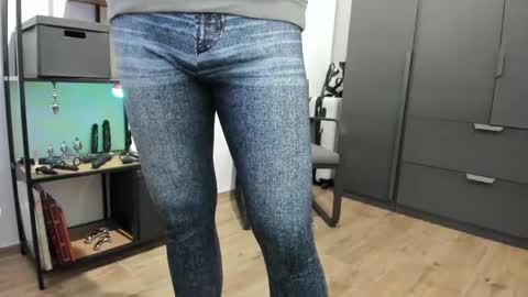pampersandspanking online show from March 2026 07:19:01 PM