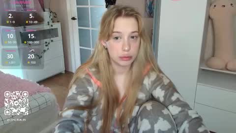 Snapshot of pampy_18 chatting on February 2026 02:40:01 AM Lina online show from February 2026 02:40:01 AM