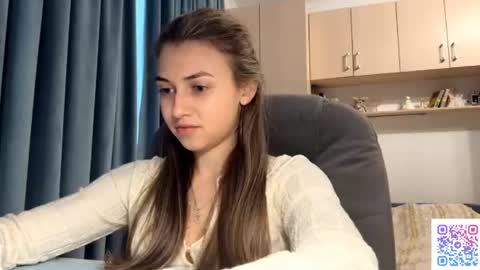 Lia online show from July 2026 04:54:02 PM