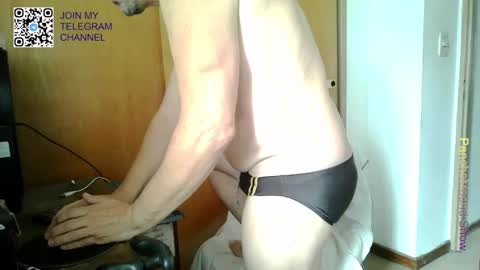 Snapshot of panchomadrid chatting on April 2026 12:22:01 PM Pancho Madrid online show from April 2026 12:22:01 PM