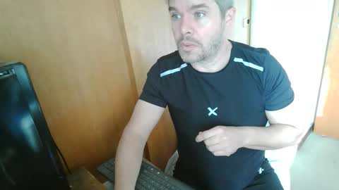 Snapshot of panchomadrid chatting on April 2026 11:48:01 AM Pancho Madrid online show from April 2026 11:48:01 AM