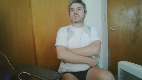 Snapshot of panchomadrid chatting on May 2026 06:25:01 PM Pancho Madrid online show from May 2026 06:25:01 PM