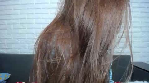 Lolo online show from March 2025 03:49:01 PM