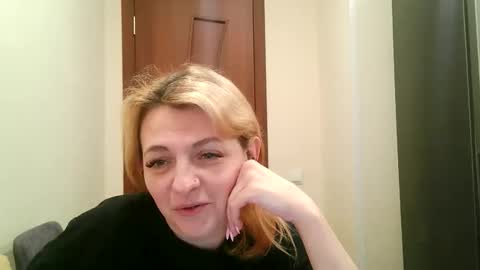 Snapshot of pandorafourelx chatting on February 2026 02:32:02 PM PandoraFourelx online show from February 2026 02:32:02 PM