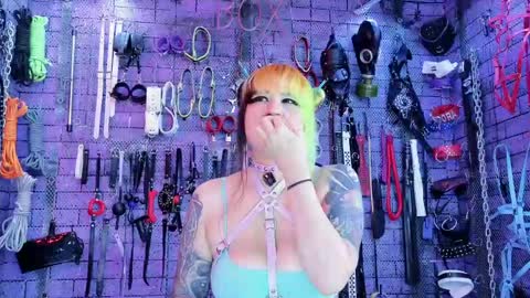 PandoraNez online show from May 2026 06:02:02 PM