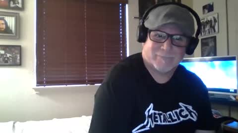 panos online show from April 2026 11:32:01 PM