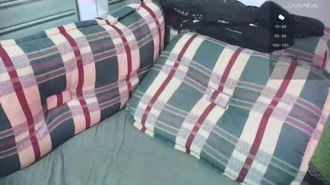 In bio online show from October 2025 03:12:02 AM