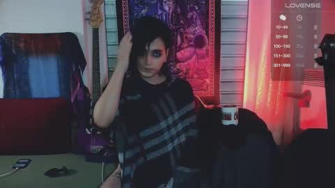 In bio online show from November 2025 08:19:01 AM