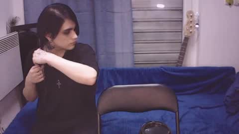 In bio online show from April 2026 10:40:02 PM