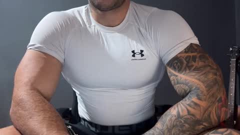 Oleg online show from October 2025 07:38:02 AM