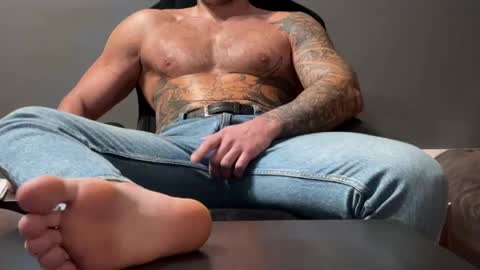 Oleg online show from April 2026 01:41:02 PM