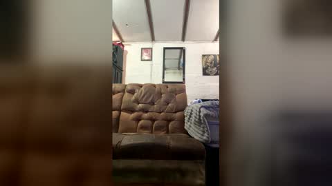 panthers_room online show from May 2026 06:58:01 PM
