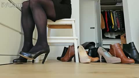 Snapshot of pantyhose_ggggg chatting on March 2025 08:54:02 AM pantyhose_ggggg online show from March 2025 08:54:02 AM