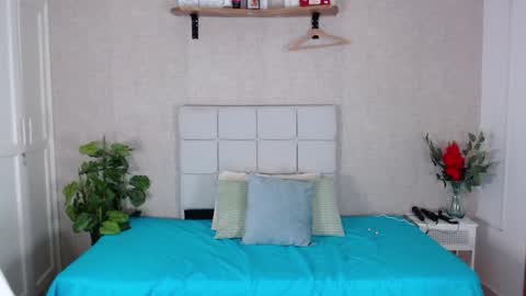 Paolita online show from December 2024 11:23:02 PM