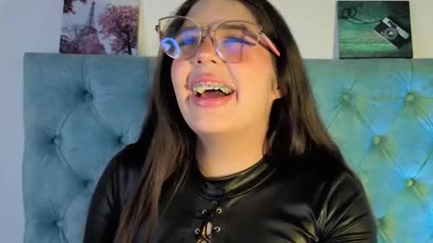 Snapshot of paola_lyon chatting on September 2025 07:03:01 PM Paola Lyon online show from September 2025 07:03:01 PM