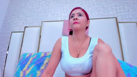 Paola  online show from December 2024 11:48:01 AM